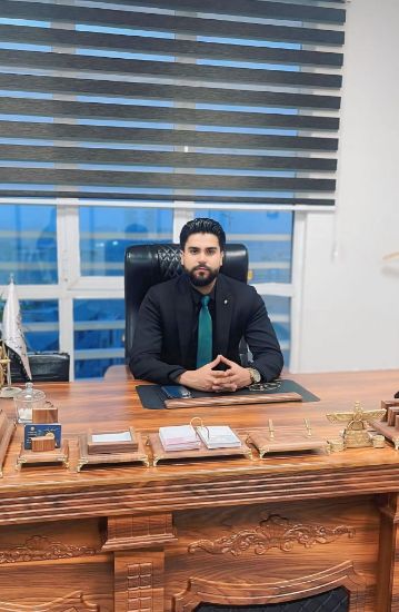 تصویر  احسان حاجی لو - وکیل پایه یک دادگستری